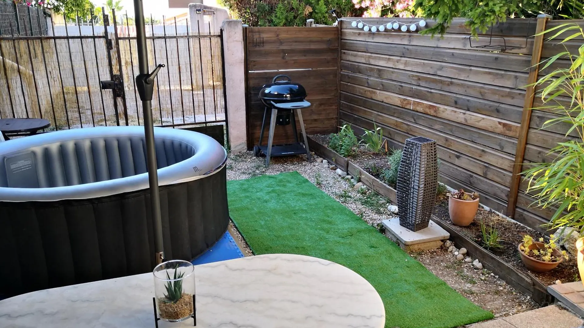 Le Studio Remcam Apartment Saint-Mitre-les-Remparts